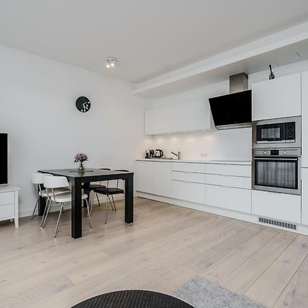 Dream Stay - 2 Porto Franco Apartments Near Old Town Tallinn Buitenkant foto