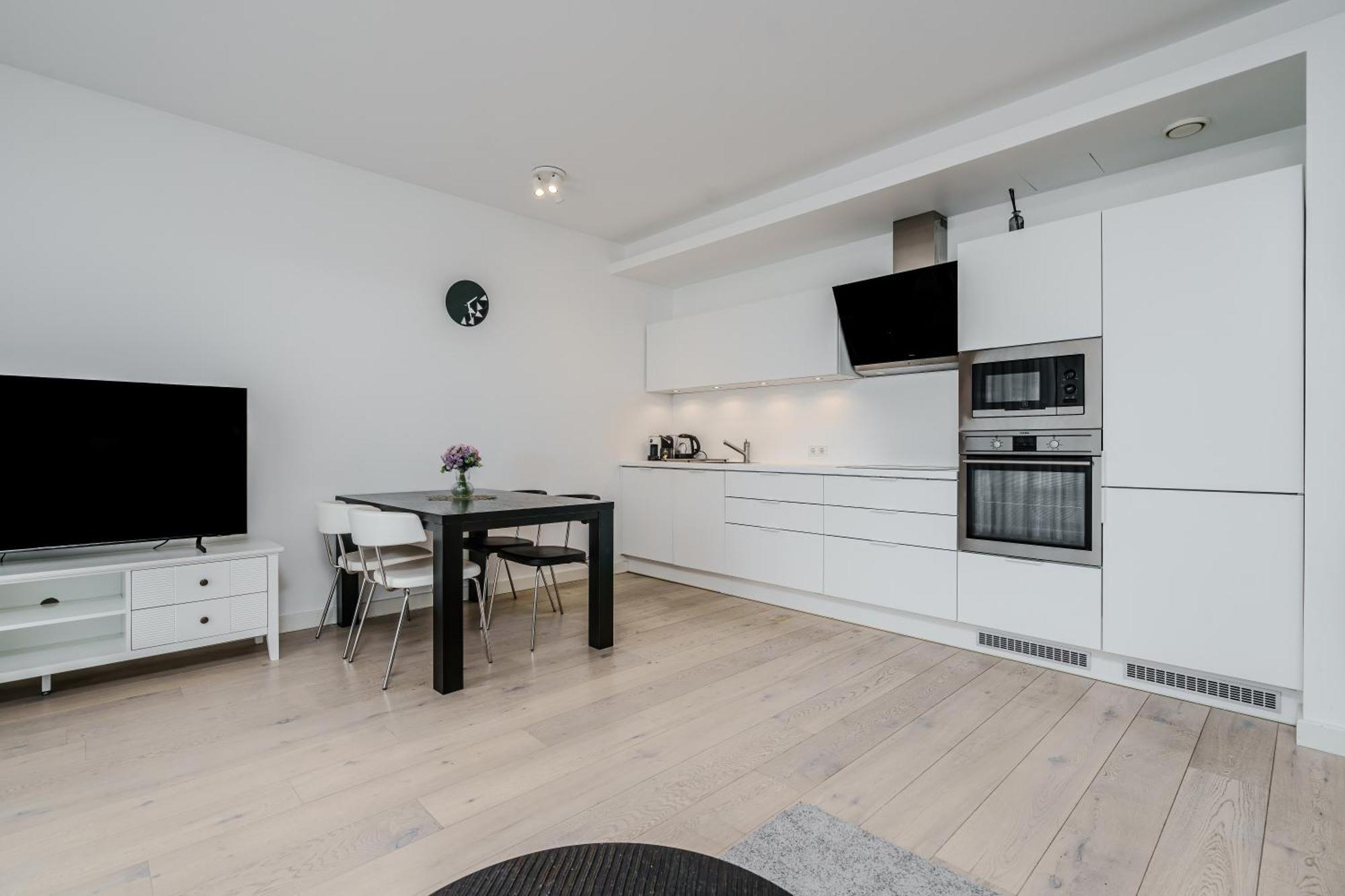 Dream Stay - 2 Porto Franco Apartments Near Old Town Tallinn Buitenkant foto