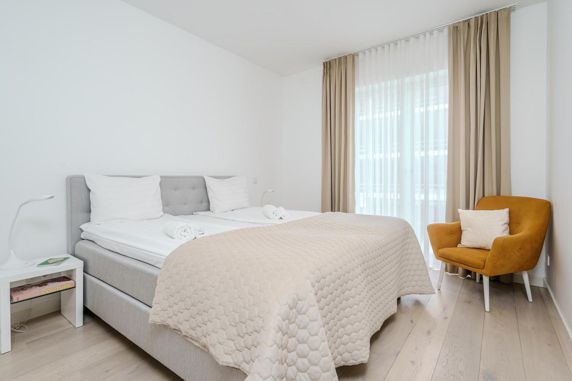 Dream Stay - 2 Porto Franco Apartments Near Old Town Tallinn Buitenkant foto