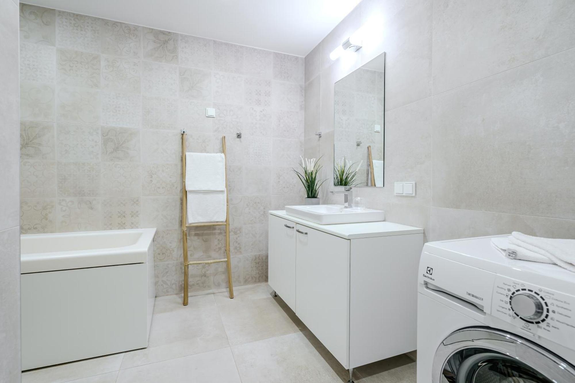 Dream Stay - 2 Porto Franco Apartments Near Old Town Tallinn Buitenkant foto