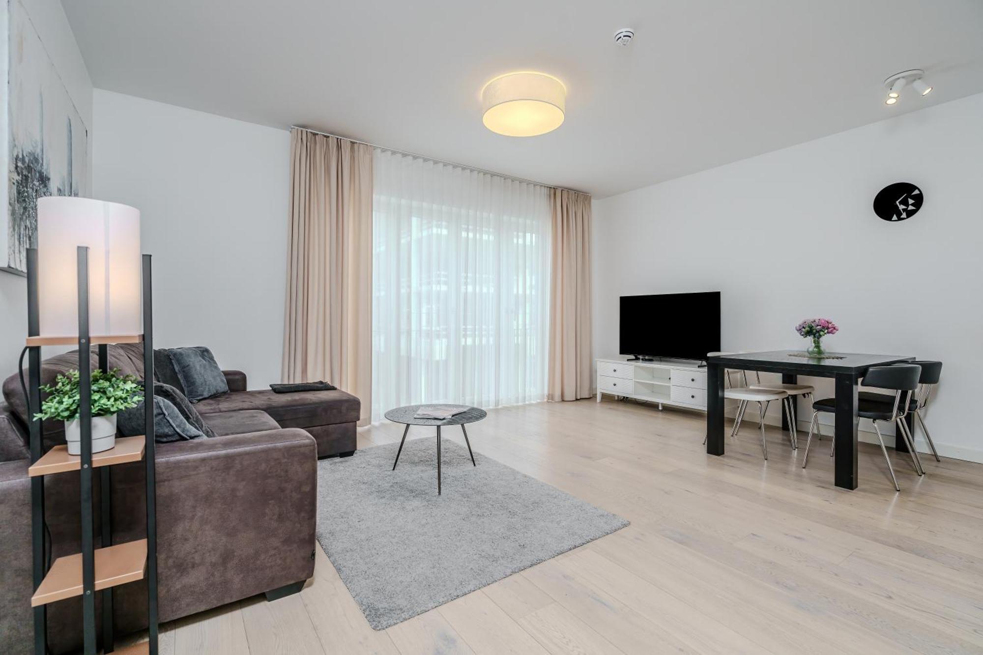 Dream Stay - 2 Porto Franco Apartments Near Old Town Tallinn Buitenkant foto