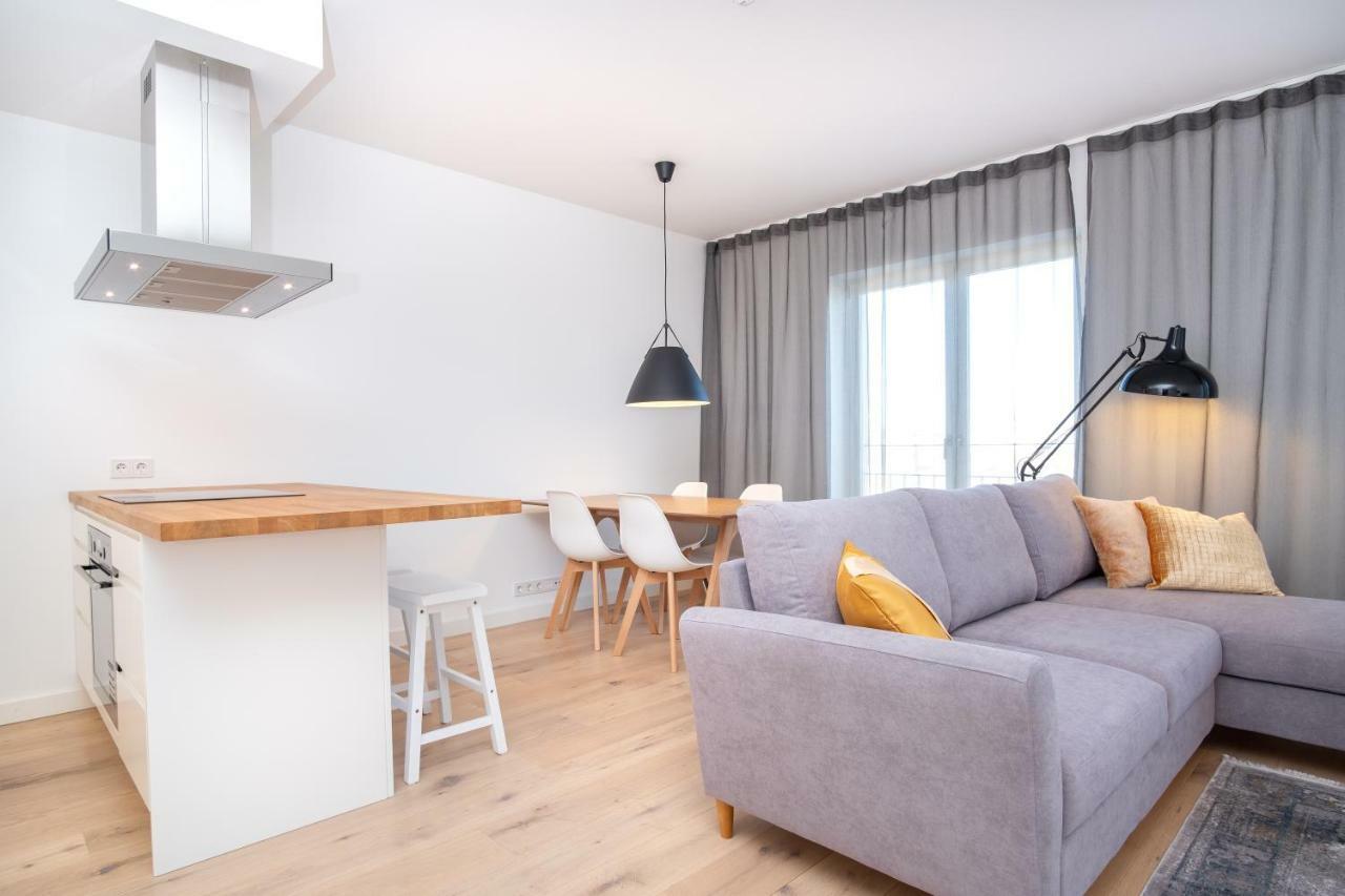 Dream Stay - 2 Porto Franco Apartments Near Old Town Tallinn Buitenkant foto