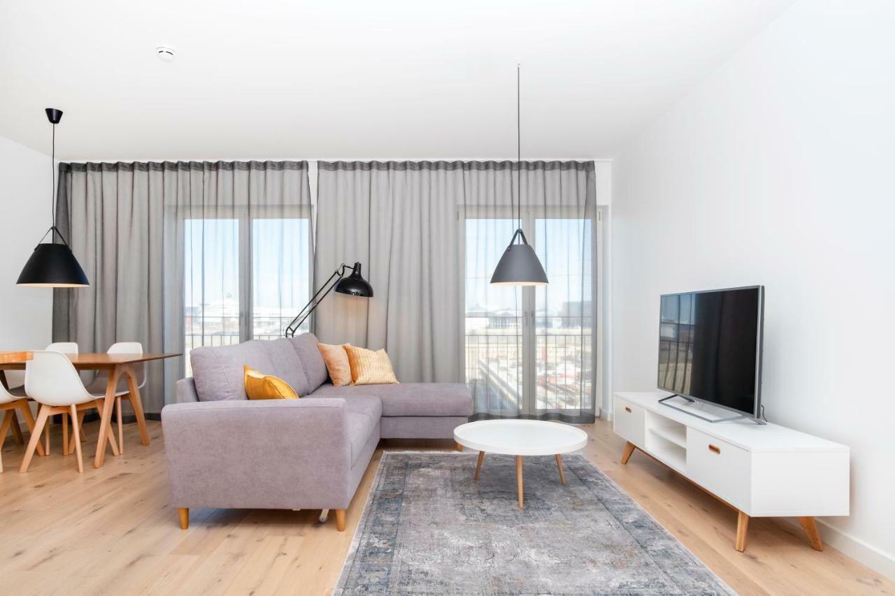 Dream Stay - 2 Porto Franco Apartments Near Old Town Tallinn Buitenkant foto