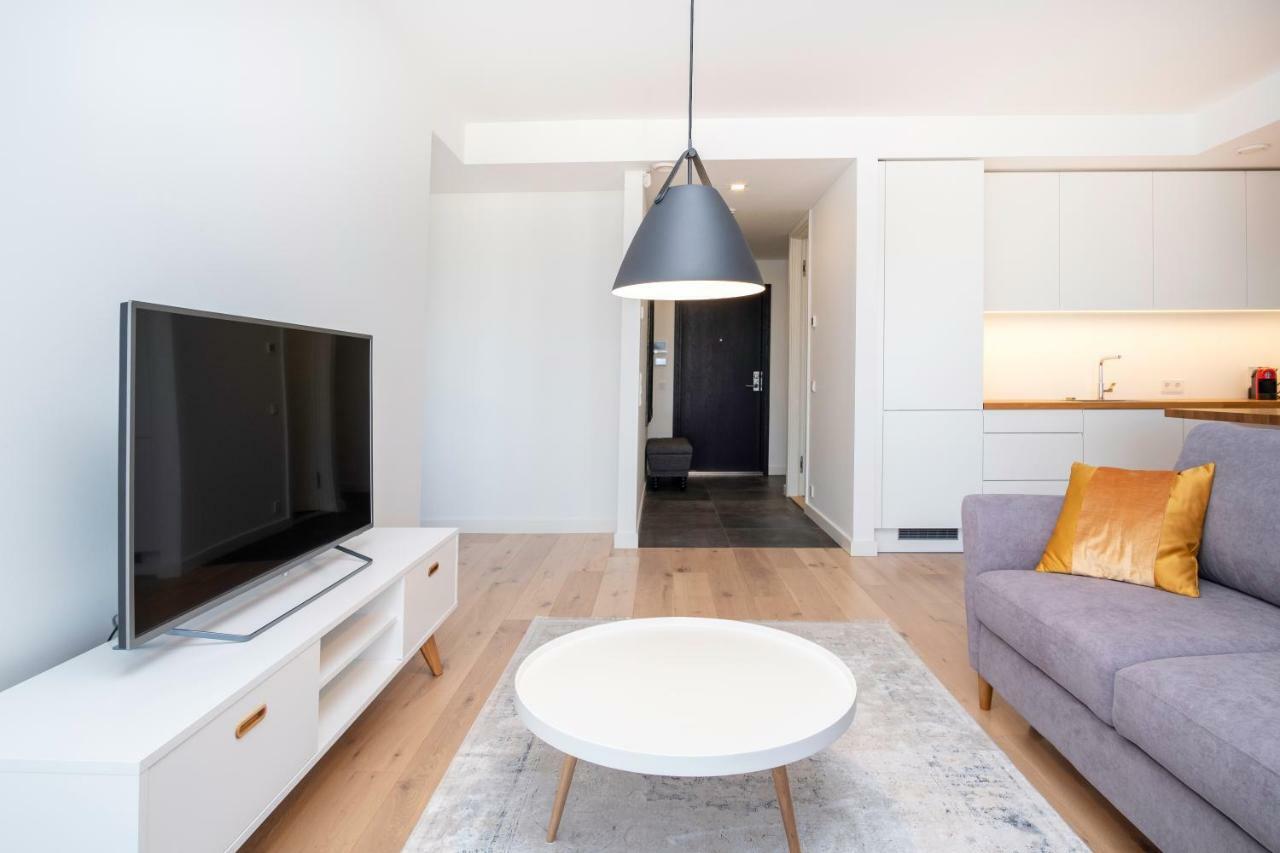 Dream Stay - 2 Porto Franco Apartments Near Old Town Tallinn Buitenkant foto
