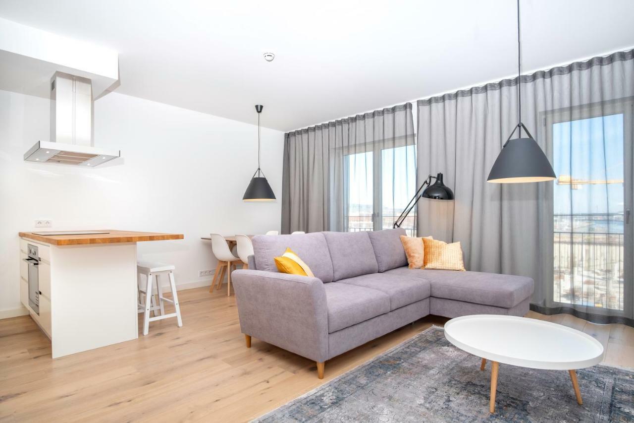 Dream Stay - 2 Porto Franco Apartments Near Old Town Tallinn Buitenkant foto